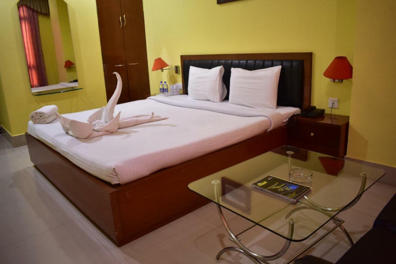 Hotel Dooars Mountain Alipur Duar Dış mekan fotoğraf